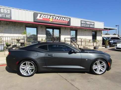 Used 2016 Chevrolet Camaro LT image 5