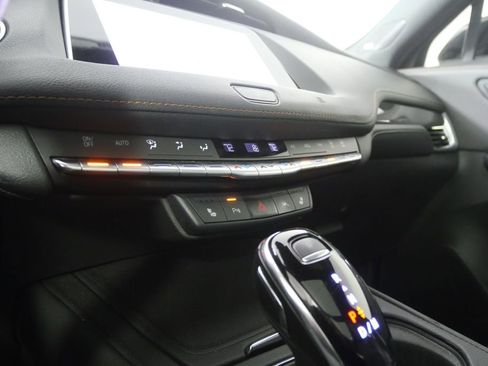 Used 2020 Cadillac XT4 Sport w/ Cold Weather Package image 21