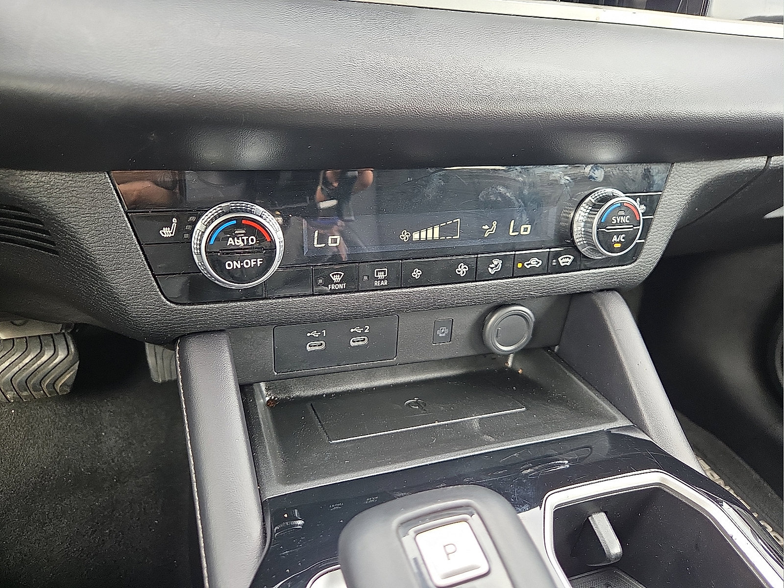 Used 2025 Mitsubishi Outlander SE AWD/4WD image 18