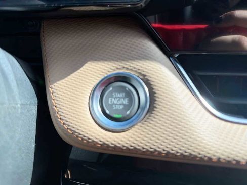 New 2026 Chevrolet Equinox ACTIV w/ Convenience Package III FWD image 29