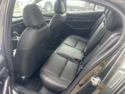 Used 2025 MAZDA MAZDA3 2.5 Turbo Sedan w/Premium Plus AWD/4WD image 17