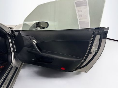 Used 2008 Chevrolet Corvette Convertible w/ Preferred Equipment Group image 27