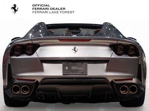 Certified 2023 Ferrari 812 GTS RWD image 11