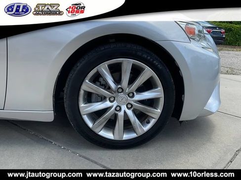 Used 2015 Lexus IS 250 RWD image 9