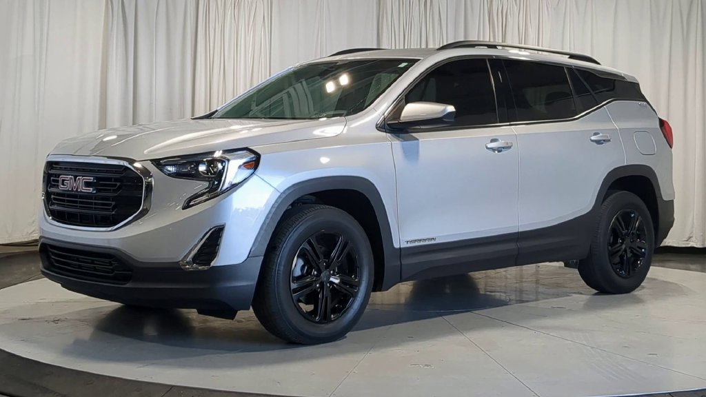 Used 2020 GMC Terrain SLE w/ Driver Convenience Package AWD/4WD image 5