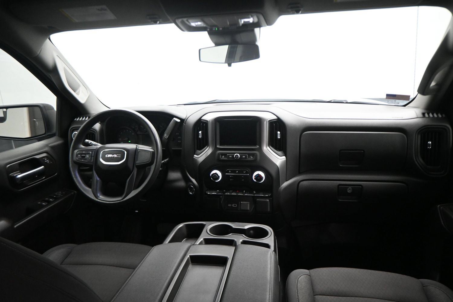 Used 2025 GMC Sierra 1500 Pro w/ Pro Value Package AWD/4WD image 16