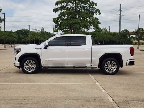 Used 2024 GMC Sierra 1500 Denali AWD/4WD image 5