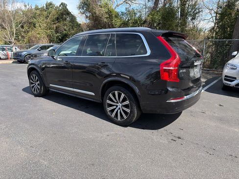 Certified 2025 Volvo XC90 B5 Core image 13
