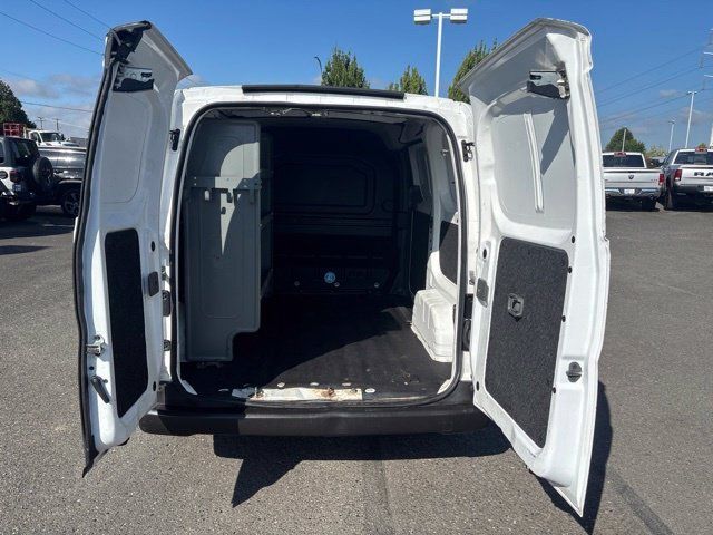 Used 2021 Nissan NV200 S FWD image 22
