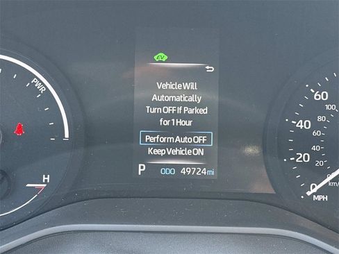 Used 2024 Toyota Sienna XLE image 22