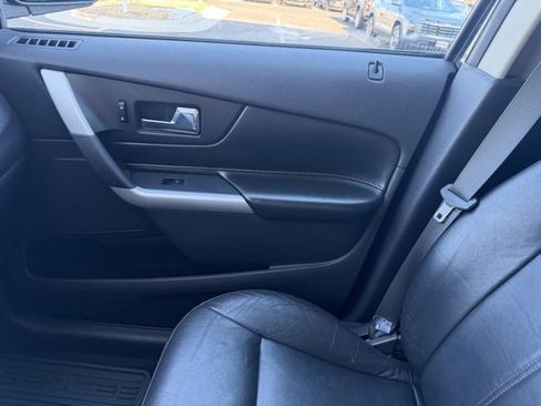 Used 2011 Ford Edge SEL w/ 202A Rapid Spec Order Code image 30