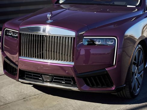 Used 2025 Rolls-Royce Cullinan Base image 5