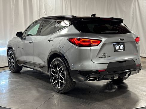 Used 2025 Chevrolet Blazer RS w/ Driver Confidence II Package AWD/4WD image 9