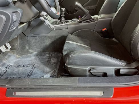 Used 2025 Toyota GR86 Premium RWD image 26