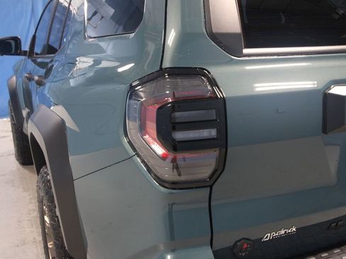 Used 2025 Toyota 4Runner Trailhunter image 44