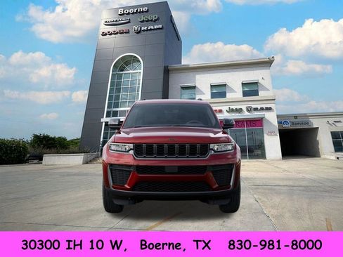 New 2026 Jeep Grand Cherokee L 4WD image 6