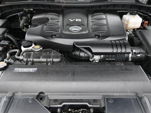 Used 2024 Nissan Armada SL w/ Midnight Edition Package image 19