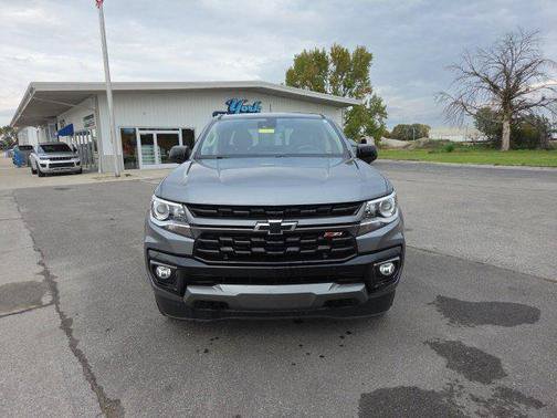 Used 2022 Chevrolet Colorado Z71 w/ Trail Boss Package AWD/4WD image 3