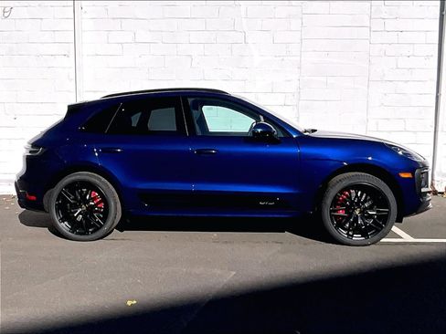 New 2026 Porsche Macan GTS image 6