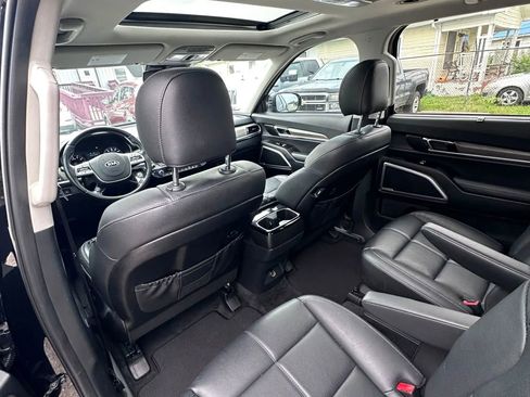Used 2021 Kia Telluride EX w/ EX Premium Package AWD/4WD image 13