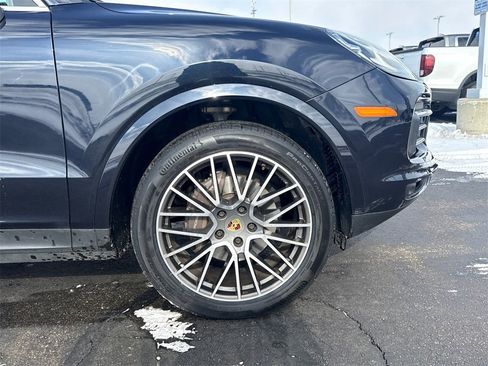 Used 2019 Porsche Cayenne image 15
