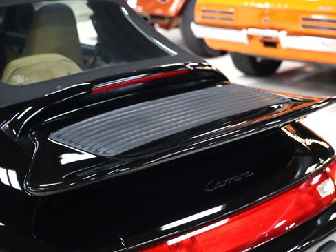Used 1995 Porsche 911 Cabriolet image 35