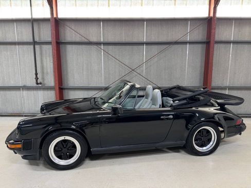 Used 1987 Porsche 911 Carrera RWD image 1