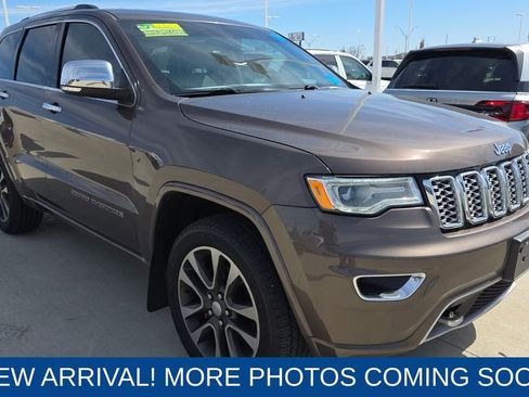 Used 2017 Jeep Grand Cherokee Overland image 7