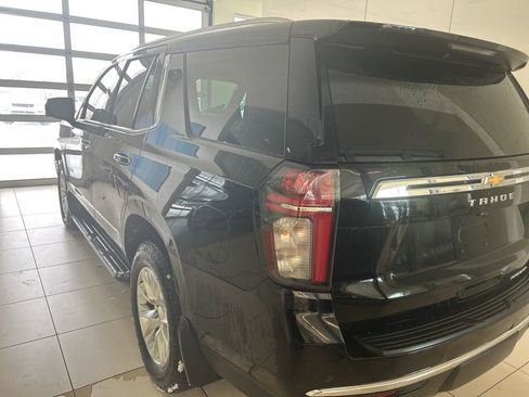 Used 2022 Chevrolet Tahoe Premier w/ Premium Package image 2