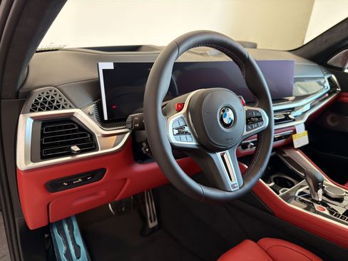 New 2026 BMW X5 M Competition w/ Executive Package AWD/4WD image 4