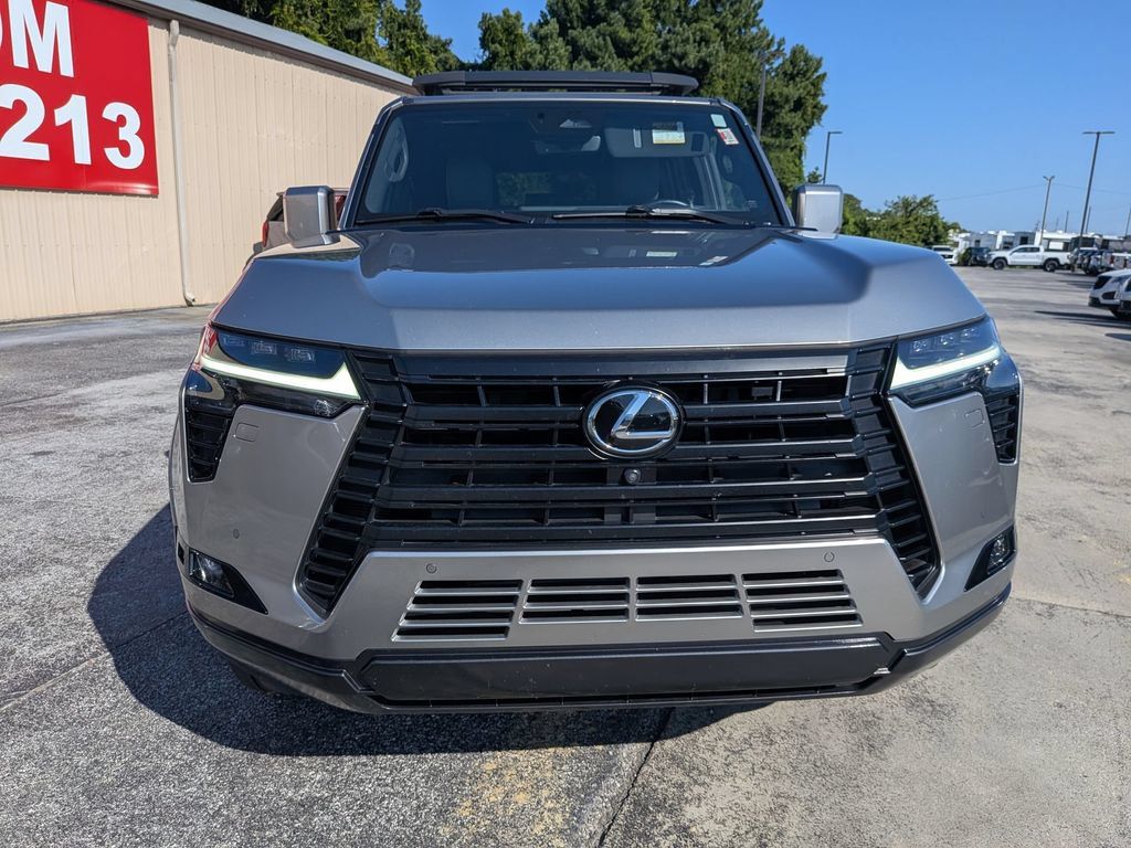 Used 2024 Lexus GX 550 w/ Accessory Package (31) AWD/4WD image 6