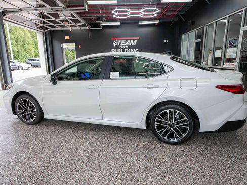 New 2026 Toyota Camry XLE w/ Premium Plus Package AWD/4WD image 2