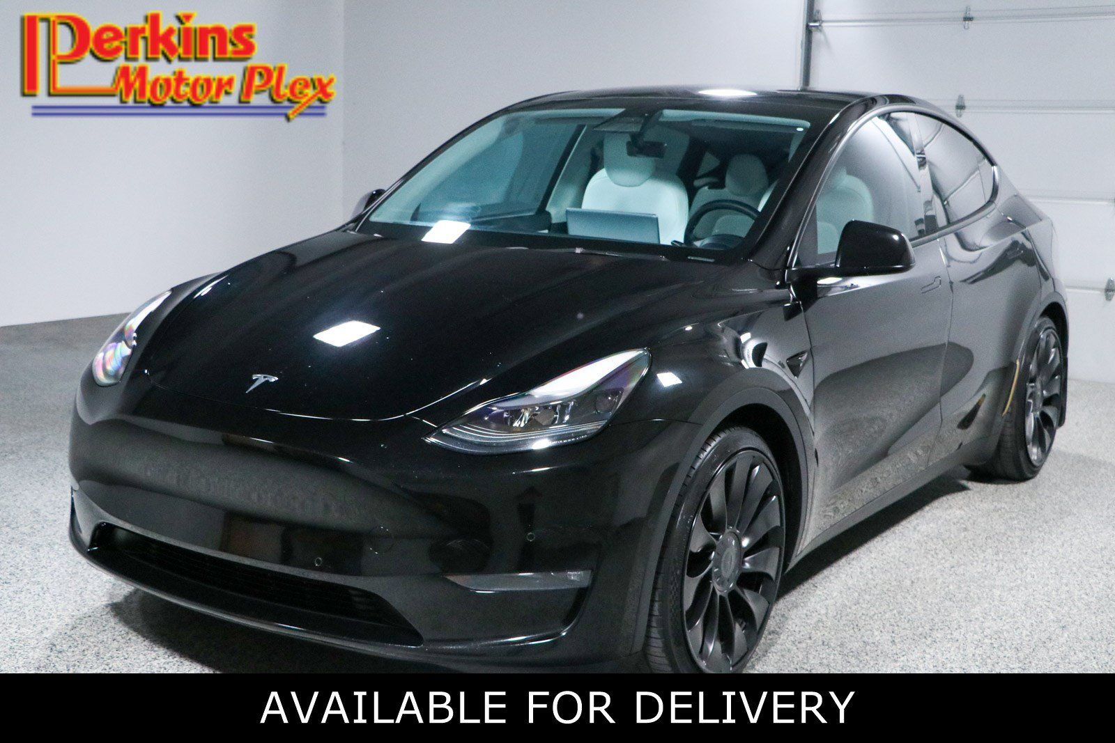 Used 2022 Tesla Model Y Performance AWD/4WD image 1