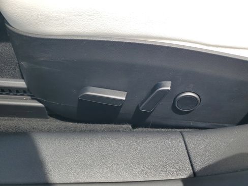 Used 2023 Tesla Model 3 Standard Range RWD image 15