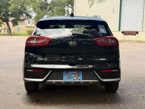 Used 2019 Kia Niro LX FWD image 6