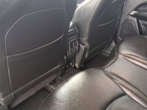 Used 2019 Jeep Compass Limited image 19