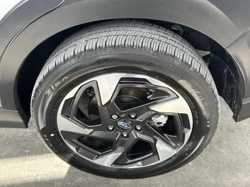 Certified 2026 Subaru Crosstrek 2.5i Limited w/ Crosstrek Mirror Package AWD/4WD image 11