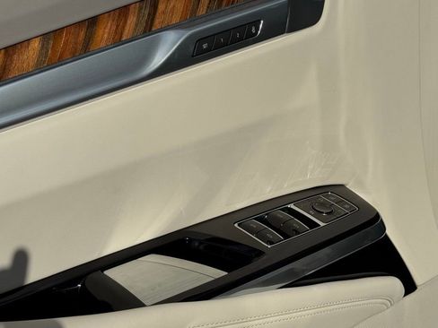 New 2025 Cadillac Escalade Sport Platinum image 18