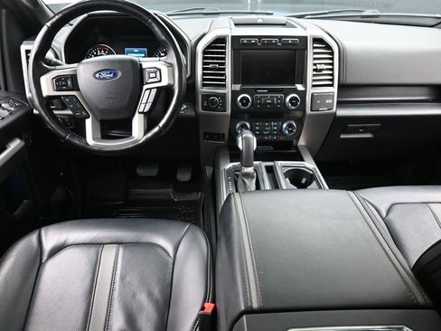 Used 2019 Ford F150 Platinum w/ Equipment Group 701A Luxury image 12