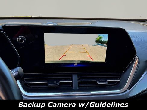 Used 2025 Chevrolet Trax ACTIV FWD image 14