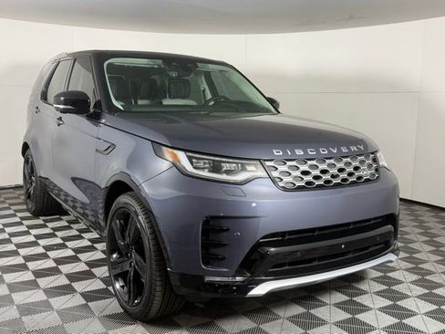 New 2025 Land Rover Discovery Metropolitan Edition image 10