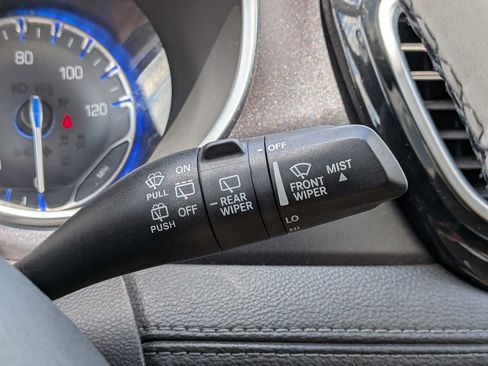 Certified 2020 Chrysler Pacifica Limited w/ Advanced Safetytec Group FWD image 26