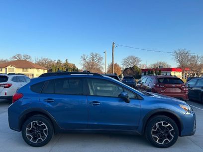 Used 2017 Subaru Crosstrek 2.0i Premium w/ Moonroof Package