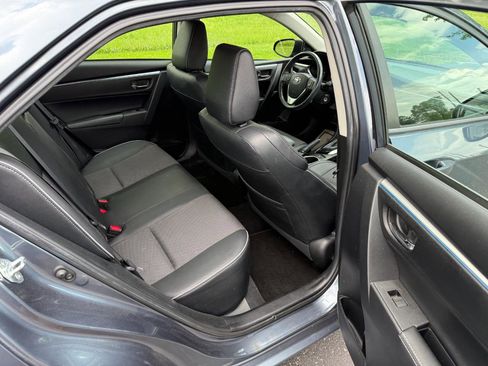 Used 2015 Toyota Corolla S image 21