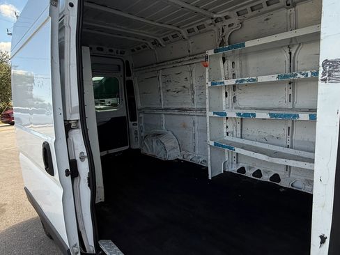Used 2017 RAM ProMaster 2500 image 18