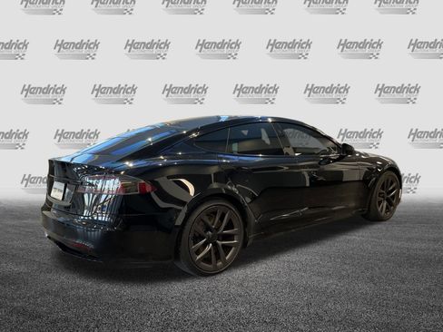 Used 2022 Tesla Model S image 10