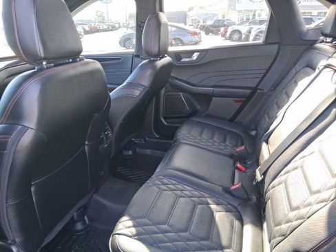 Used 2023 Ford Escape ST-Line Elite w/ Premium Technology Package image 9