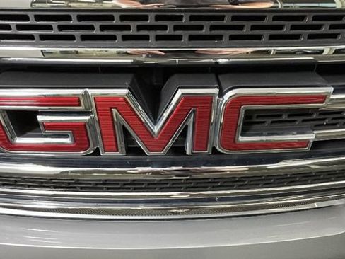 Used 2016 GMC Canyon SLT w/ Driver Alert Package AWD/4WD image 8