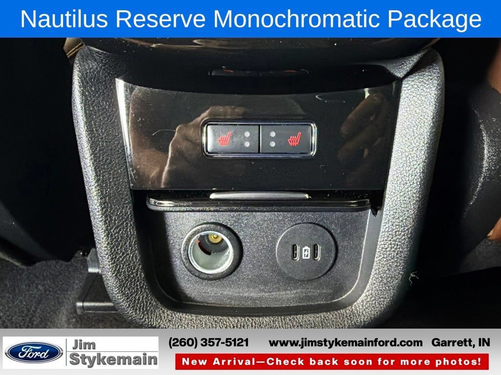 Used 2023 Lincoln Nautilus Reserve w/ Equipment Group 201A AWD/4WD image 28
