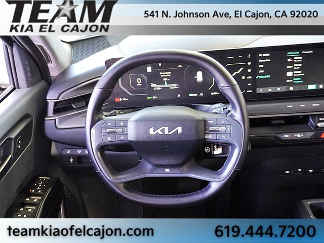 Certified 2024 Kia EV9 Light Long Range RWD image 24